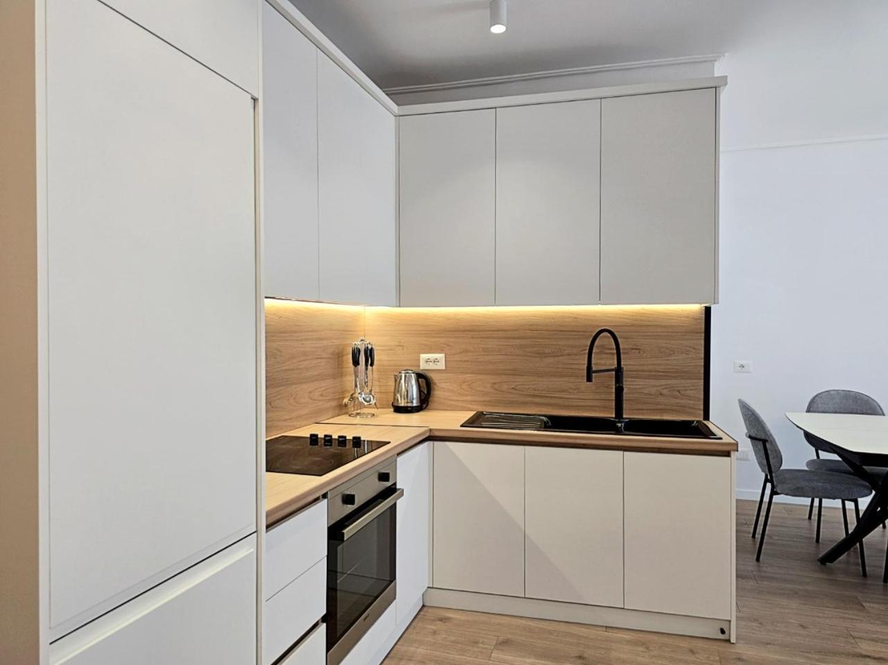 Oni Apartment Sarandë