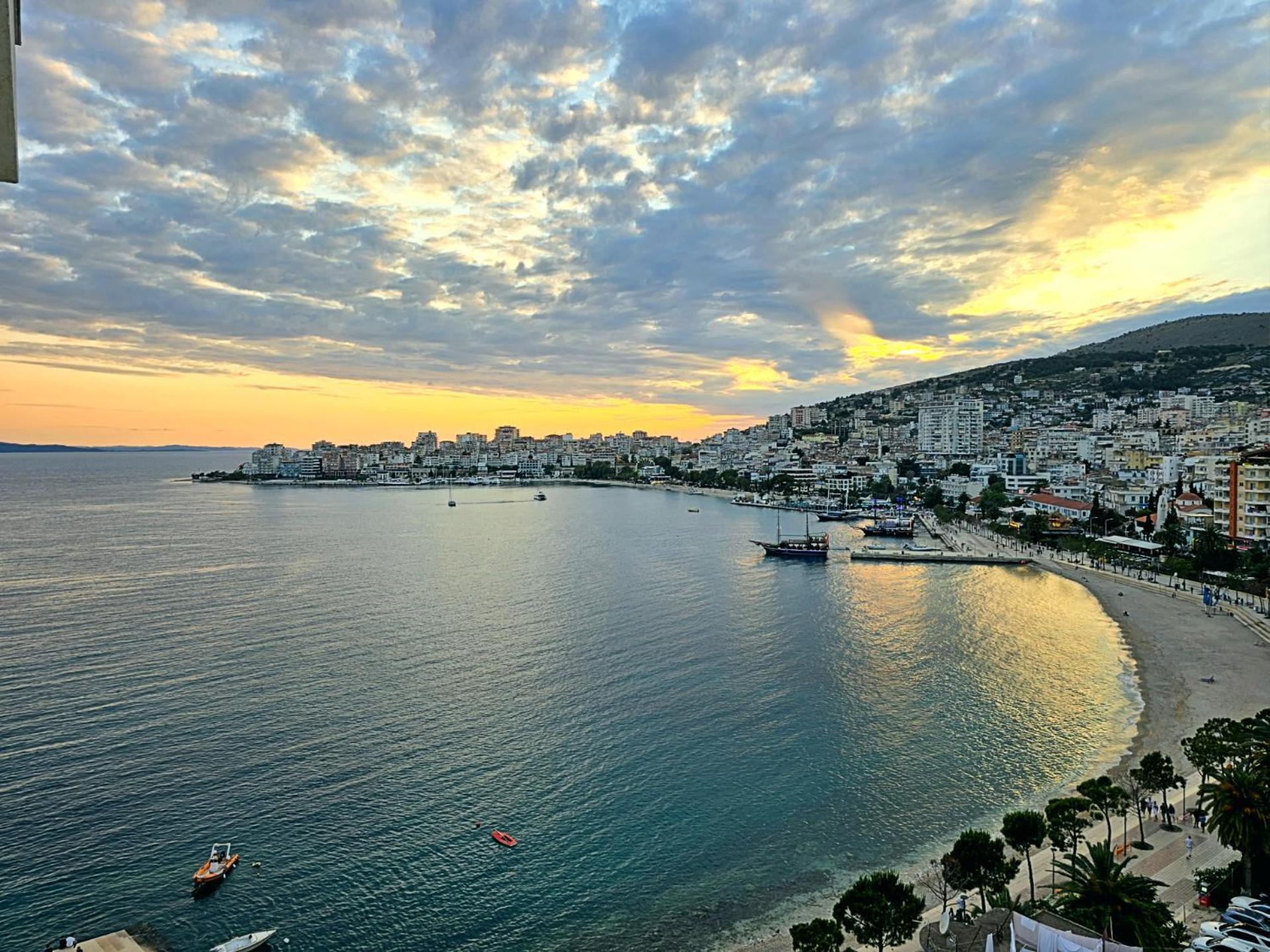 Apartment Oni Sarandë